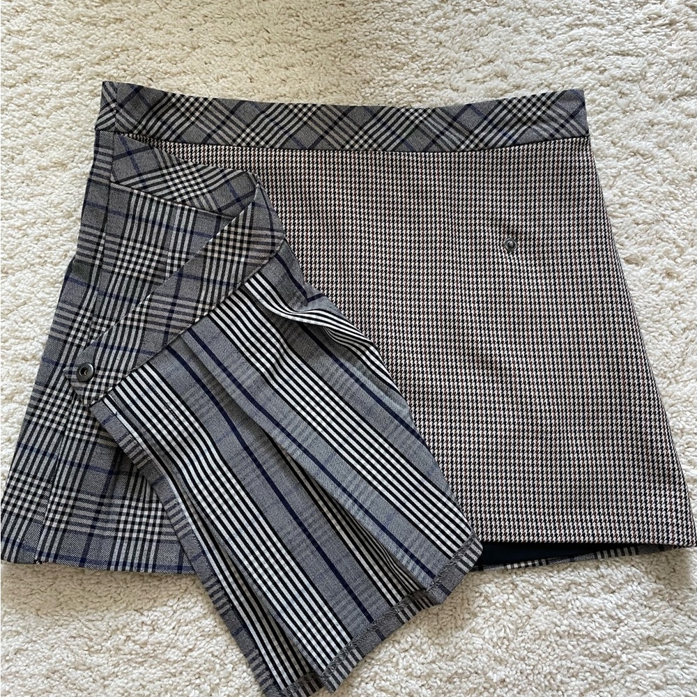 Steve Madden Women's Jeanne Skirt, Brown Plaid Mix, Sz 4 NWT - Picture 4 of 8